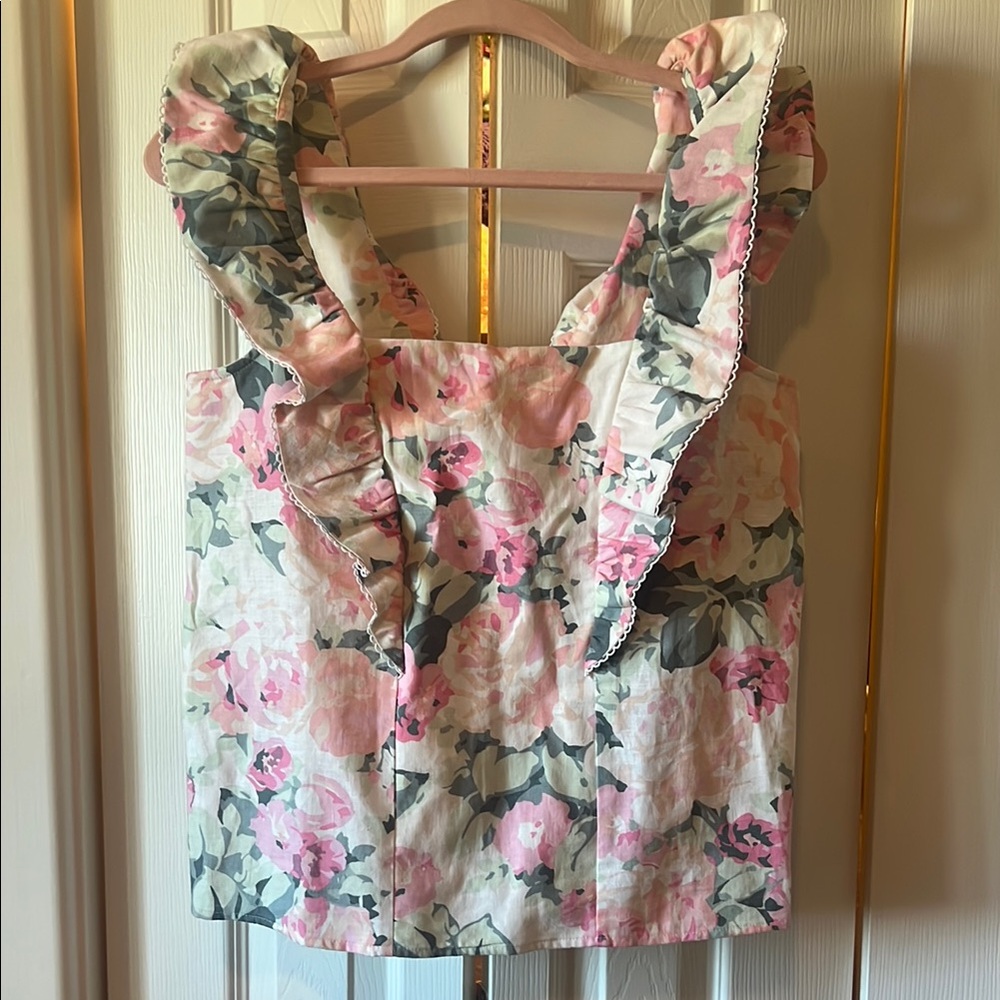 Gorgeous Floral Ruffle Sleeveless Top